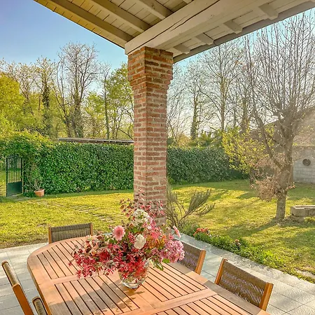 Corelli - Parking And Exclusive Garden Βίλα *