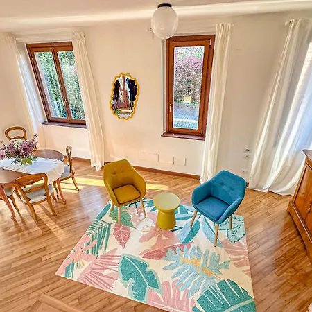 Corelli - Parking And Exclusive Garden Villa