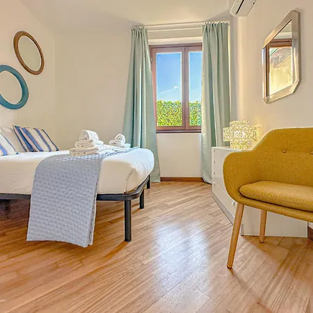 Corelli - Parking And Exclusive Garden Βίλα Μιλάνο
