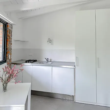 Corelli - Parking And Exclusive Garden Villa Milan